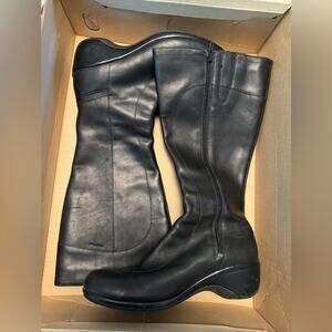Women's Merrell Waterproof Leather Mid-Calf Boots – Black – Size 9.5